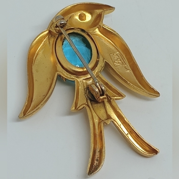 * vintage Coro Pegasus signed blue stone gold tone bird pin brooch - Picture 5 of 7